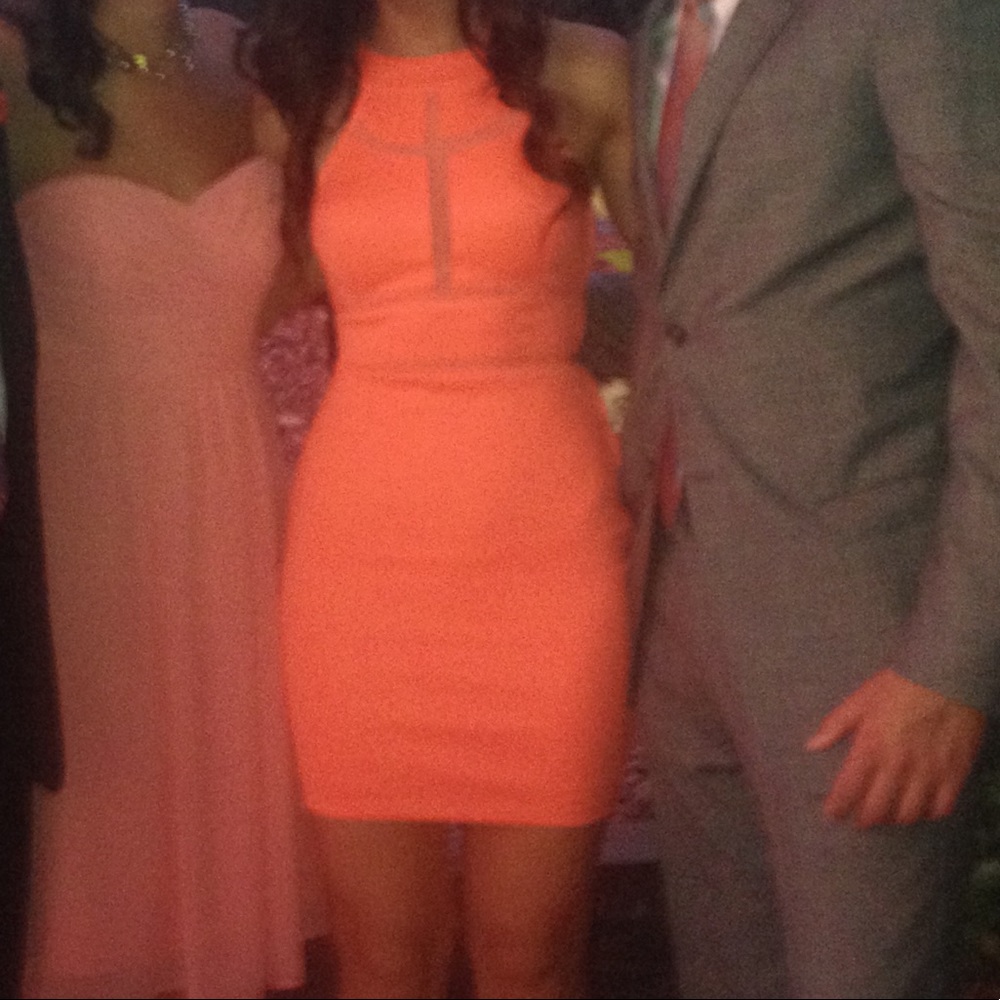 High neck Salmon Guess dress